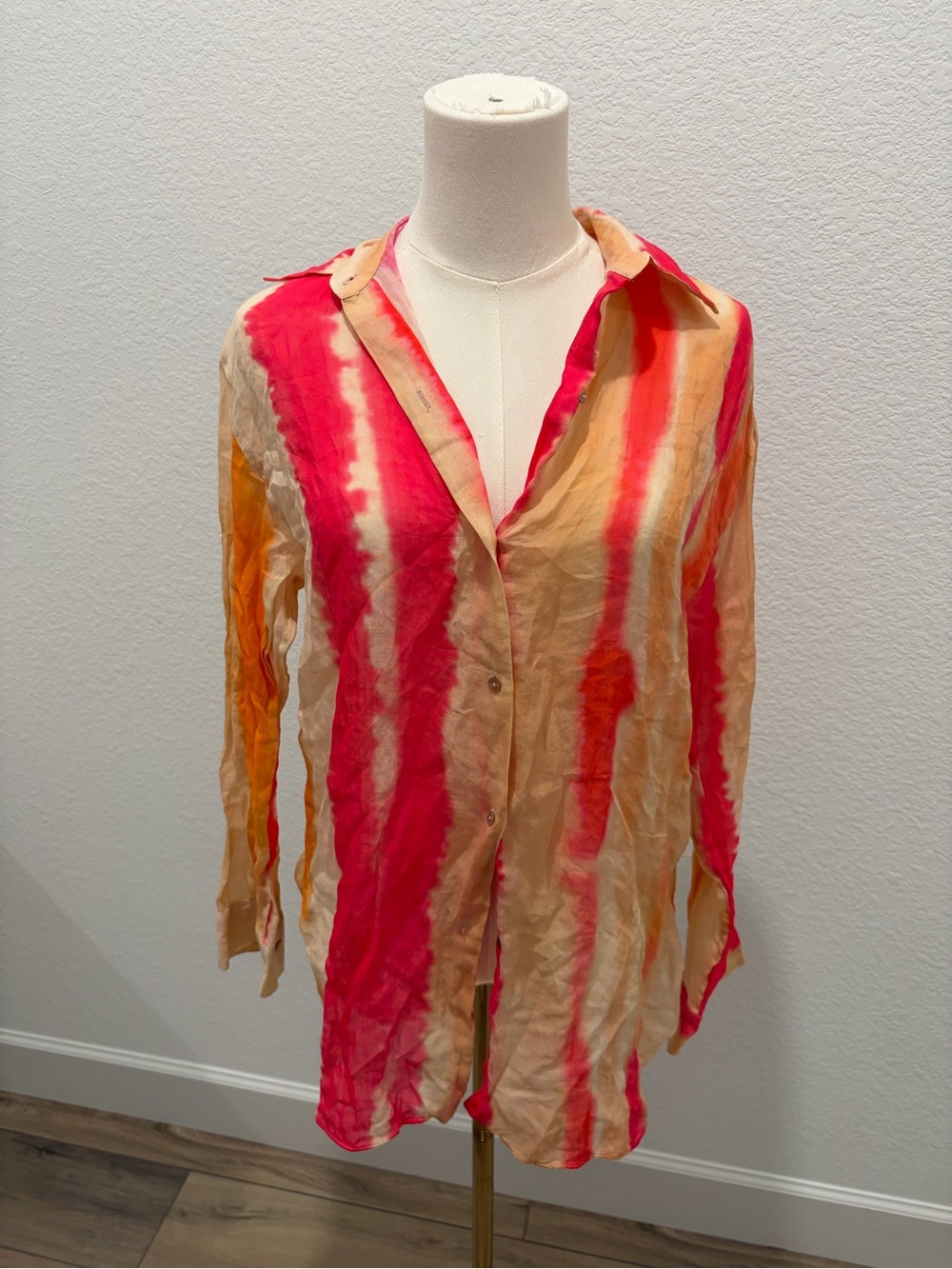 Massimo Dutti button up pink tie dye print size 4